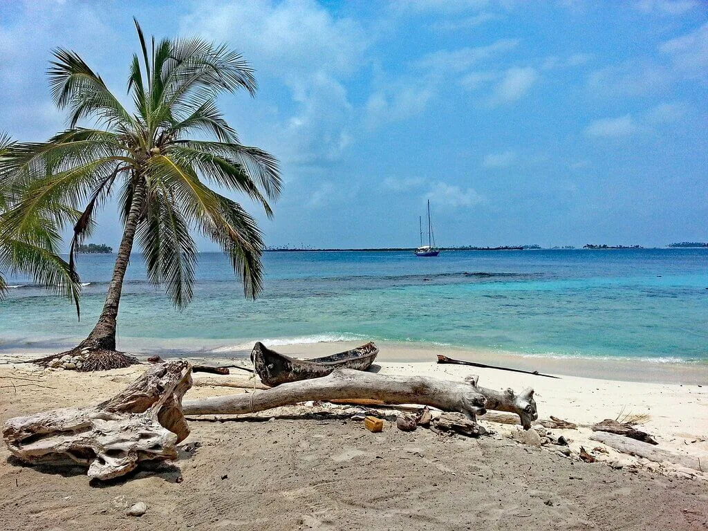 beach pearl islands